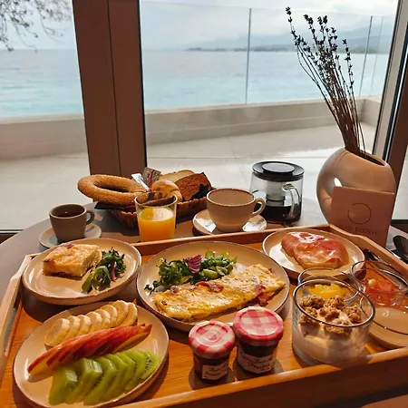 Appart hôtel Beau Rivage *