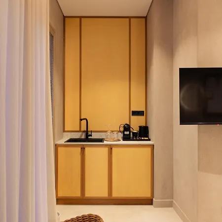 Beau Rivage لونغوس