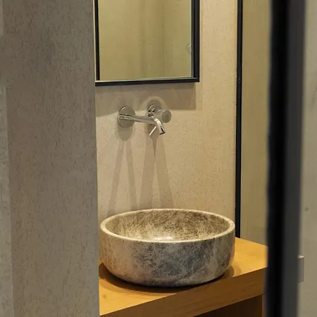 Ξενοδοχείο με διαμερίσματα Beau Rivage *