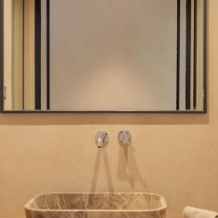 Appart hôtel Beau Rivage *