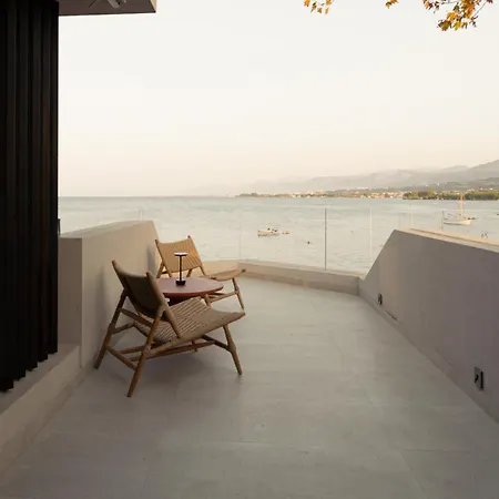 Beau Rivage شقة فندقية