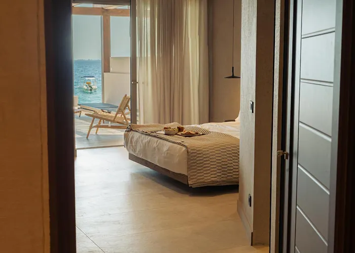 Beau Rivage 4* Longos (Achaea)
