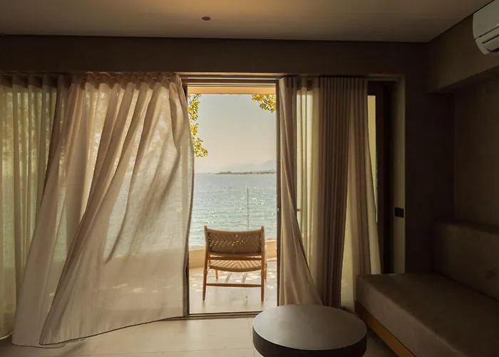 Appart hôtel Beau Rivage Longos (Achaea)